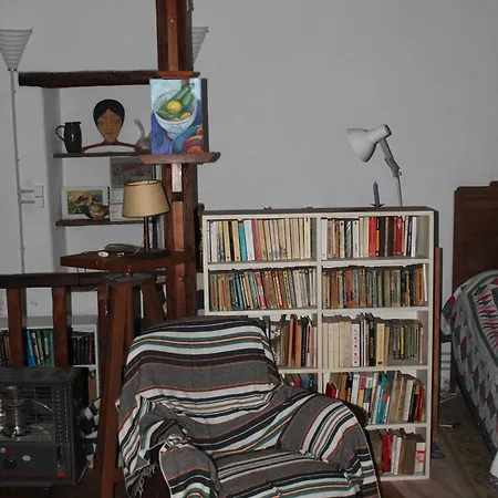 Atelier D'artiste Au Coure De La Montagne Noire