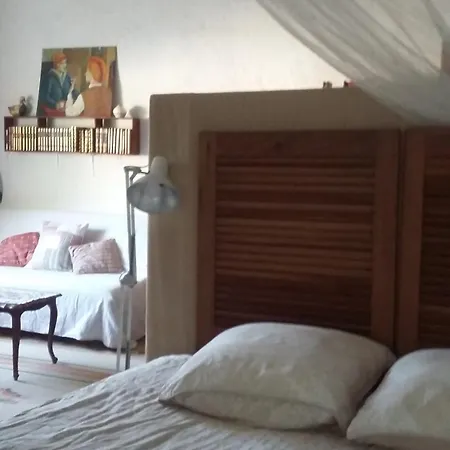 Atelier D'artiste Au Coure De La Montagne Noire Feriehus